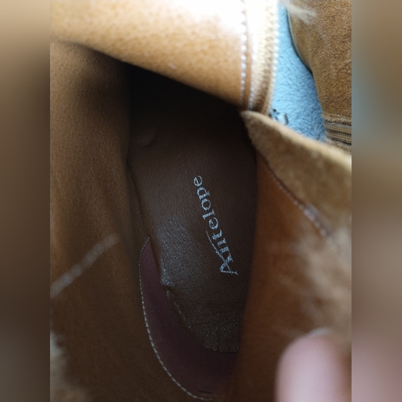 Antelope suede booties - Picture 7 of 7